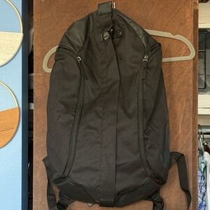 Nike Stylish Gym/Weekend Black Men's Backpack